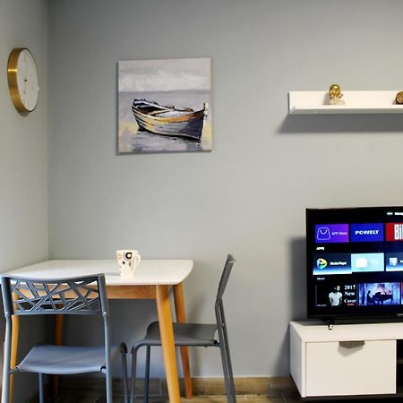 2V1 - Blloku Bkt Apartment Tiranë Luaran gambar