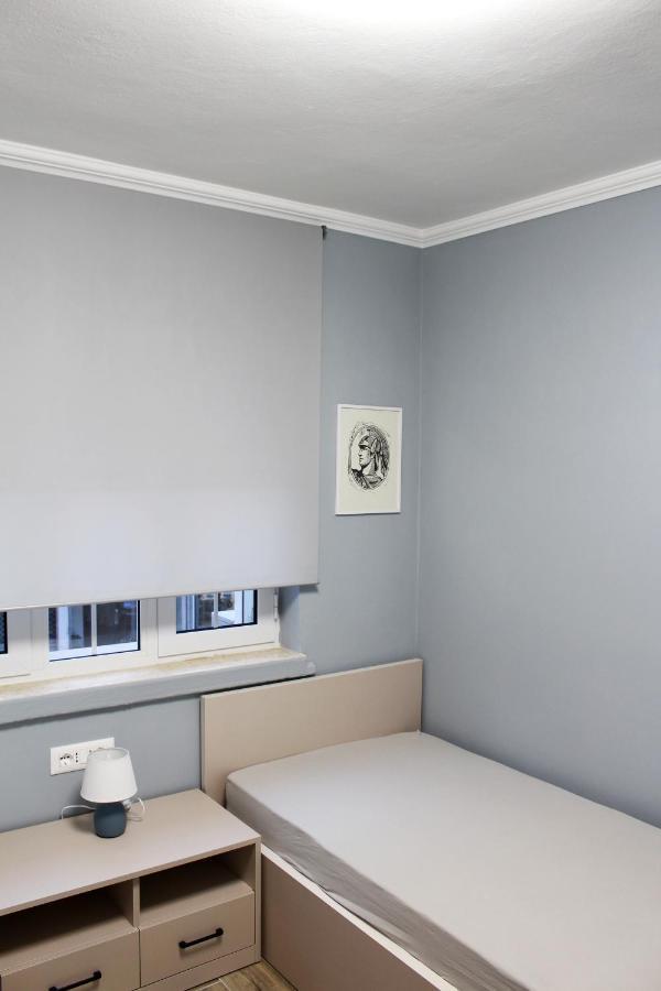 2V1 - Blloku Bkt Apartment Tiranë Luaran gambar